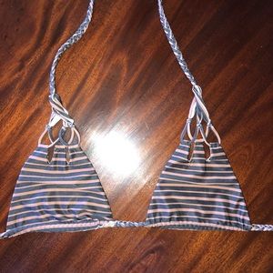 Acacia bikini top
